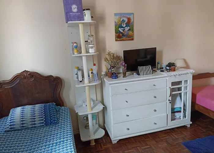 Quarto No Centro De Juiz De Fora