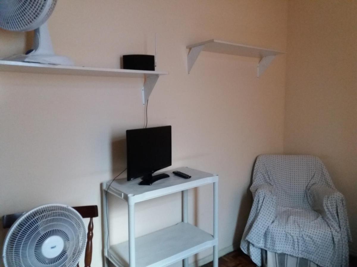 Homestay Quarto No Centro De Juiz de Fora