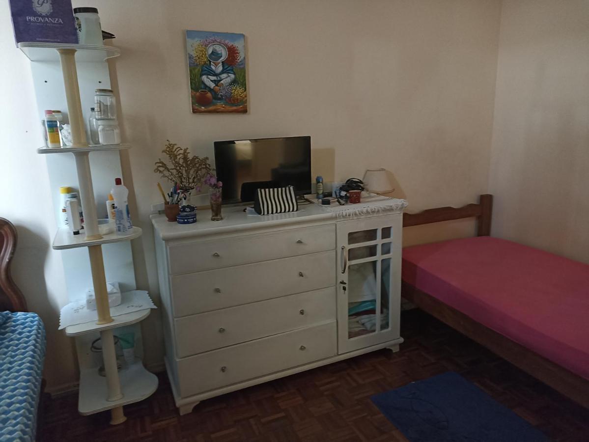 Homestay Quarto No Centro De *